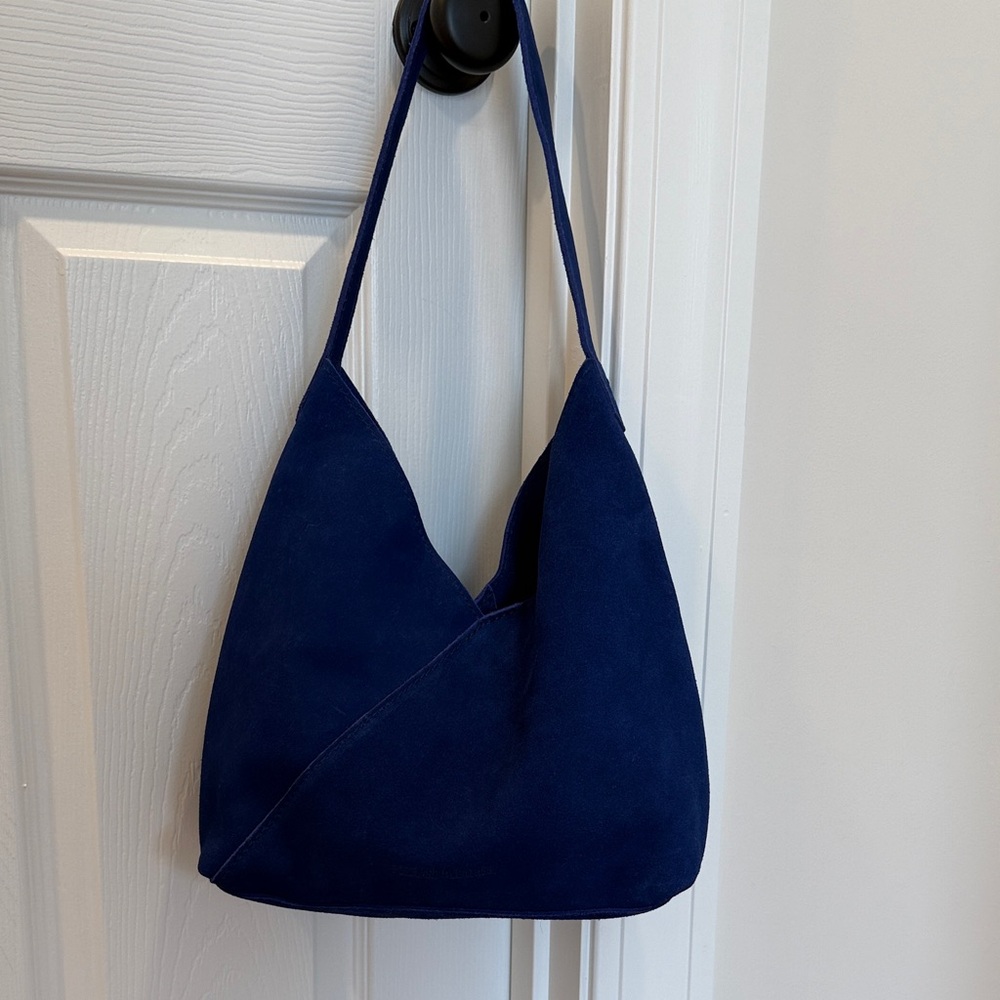 PLG Large Naomi in RARE Joni Blue ๐ NWOT - Picture 2 of 4